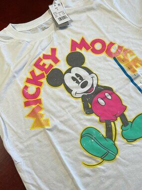 NWTs Womens Disney Jerry Leigh Mickey Mouse White Graphic T Shirt (Large)